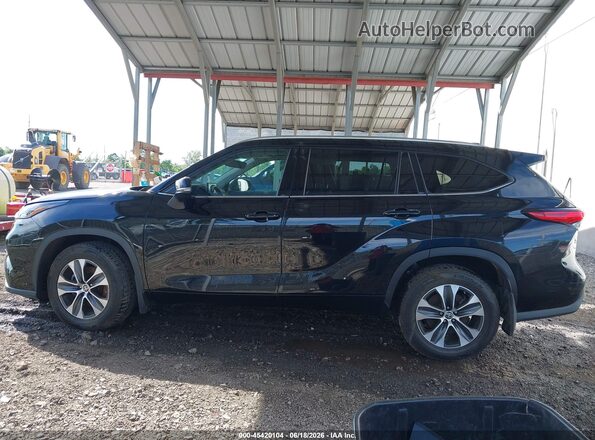 5TDGZRBH9LS503989 2020 TOYOTA HIGHLANDER Black უკანა სალონის ხედი