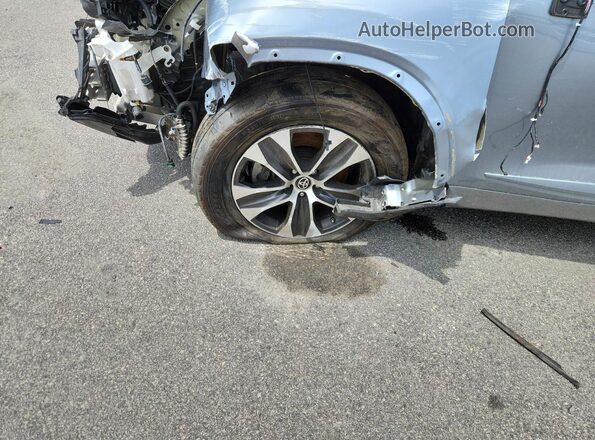 5TDGZRBH9MS108535 2021 TOYOTA HIGHLANDER Silver 