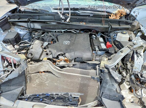 5TDGZRBH9MS108535 2021 TOYOTA HIGHLANDER Silver Вид задньої частини салону