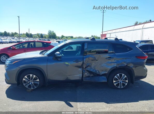 5TDGZRBH9MS557956 2021 TOYOTA HIGHLANDER Gray Widok wnętrza 360 stopni