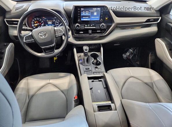 5TDGZRBHXLS004523 2020 TOYOTA HIGHLANDER Blue Dashboard view