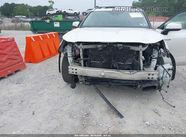 5TDHBRCHXLS502664 2020 TOYOTA HIGHLANDER White Front view