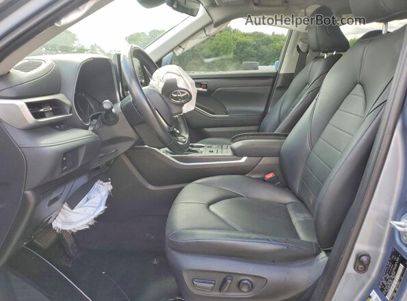 5TDHZRBH7LS046510 2020 TOYOTA HIGHLANDER Silver Front interior view