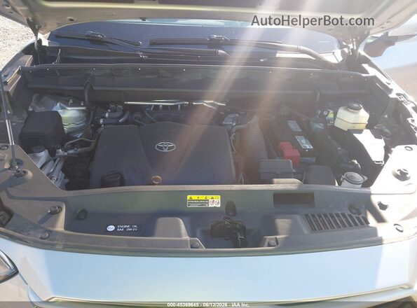 5TDHZRBH7MS108084 2021 TOYOTA HIGHLANDER Silver უკანა ხედი