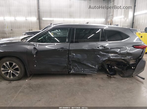 5TDHZRBH8MS135455 2021 TOYOTA HIGHLANDER Gray 