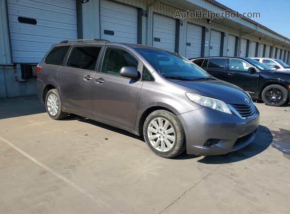 5TDJK3DC5GS143876 2016 TOYOTA SIENNA Серый 