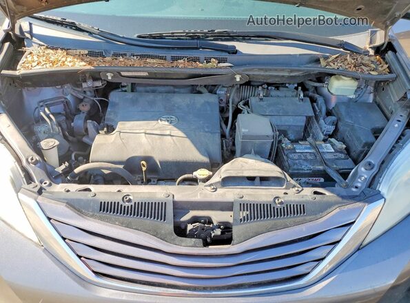 5TDJK3DC5GS143876 2016 TOYOTA SIENNA Серый 