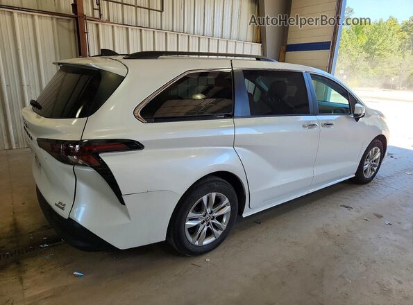 5TDJRKEC2RS183520 2024 TOYOTA SIENNA White Tył prawy