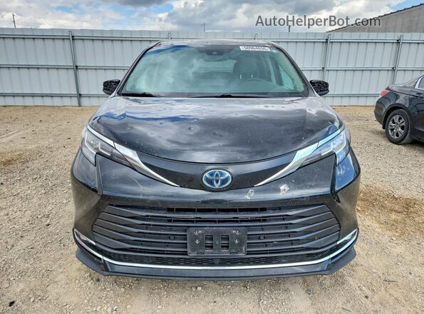 5TDJRKEC4MS067504 2021 TOYOTA SIENNA Black 