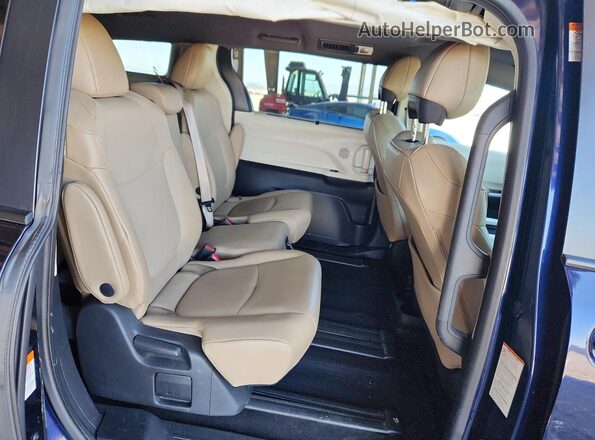 5TDJRKEC4NS090850 2022 TOYOTA SIENNA Blue 