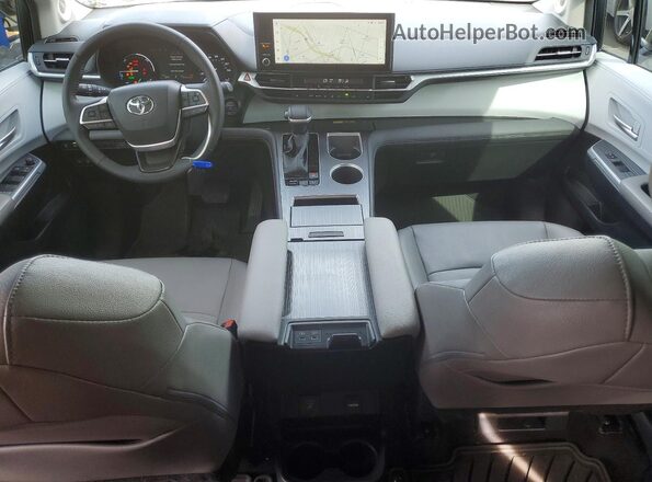 5TDJRKEC4SS261172 2025 TOYOTA SIENNA White Vista del salpicadero