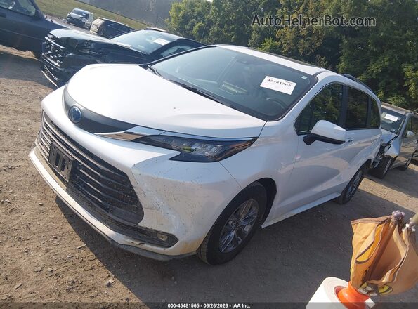 5TDJRKEC5SS232229 2025 TOYOTA SIENNA White Vista tres cuartos delantera izquierda