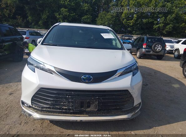 5TDJRKEC5SS232229 2025 TOYOTA SIENNA White Vista interior trasera