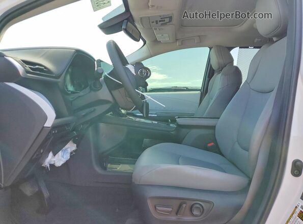 5TDJRKEC6SS244101 2025 TOYOTA SIENNA Белый 