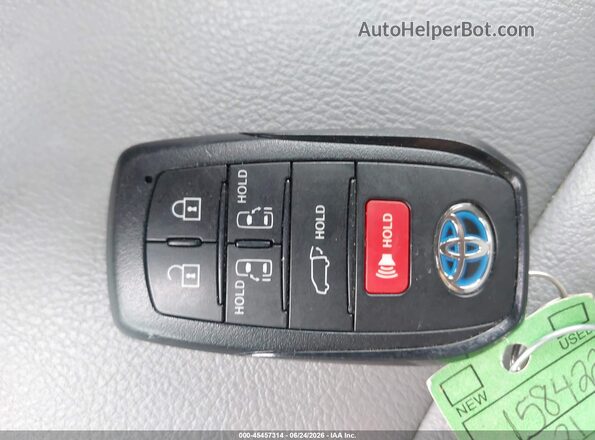 5TDJRKEC8MS029113 2021 TOYOTA SIENNA Gray Առջևի վահանակի տեսք