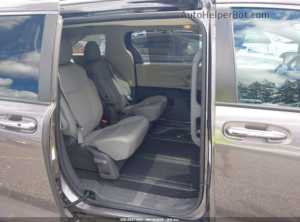 5TDJSKFC2MS015601 2021 TOYOTA SIENNA Gray 