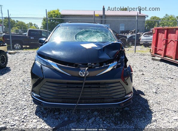 5TDJSKFC4MS024221 2021 TOYOTA SIENNA Black Rear interior view