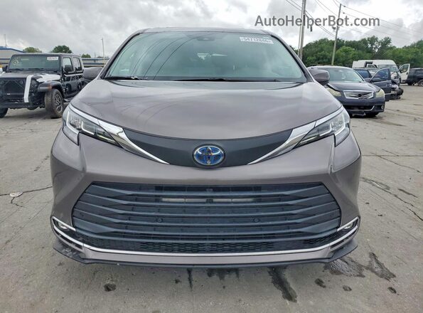 5TDJSKFC5MS028844 2021 TOYOTA SIENNA Gray Front view