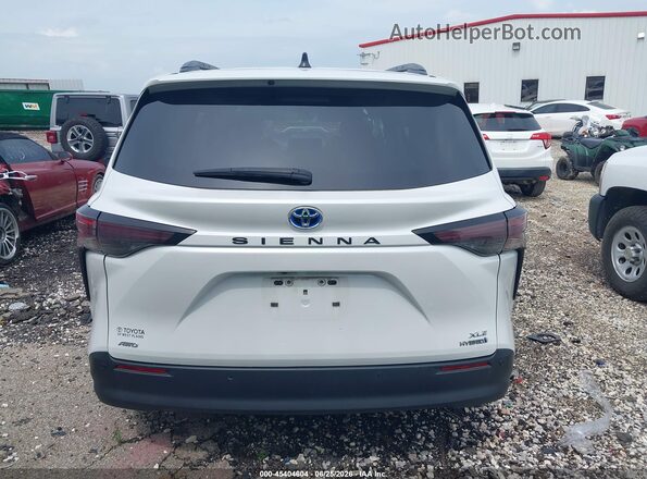 5TDJSKFC9RS136598 2024 TOYOTA SIENNA White 
