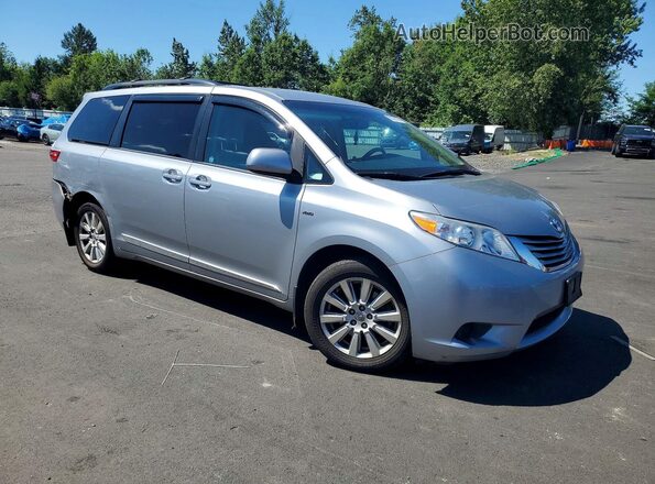 5TDJZ3DC0HS186762 2017 TOYOTA SIENNA Silver Przód prawy