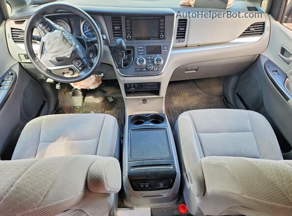 5TDJZ3DC5KS211873 2019 TOYOTA SIENNA Gray Vista del salpicadero
