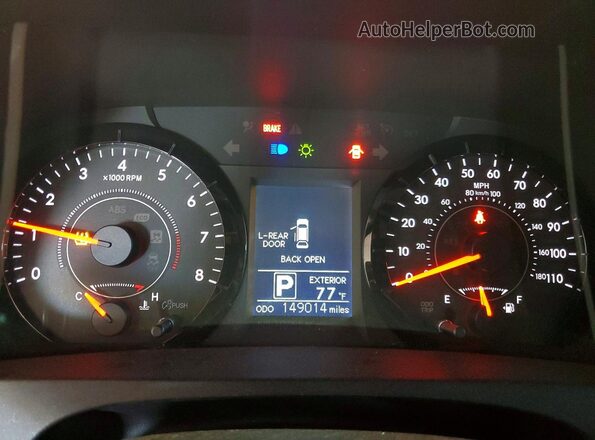 5TDJZ3DC6HS178309 2017 TOYOTA SIENNA Gray ხელსაწყოთა პანელის ხედი