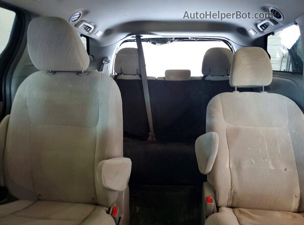 5TDJZ3DC6HS178309 2017 TOYOTA SIENNA Gray უკანა სავარძლების ხედი