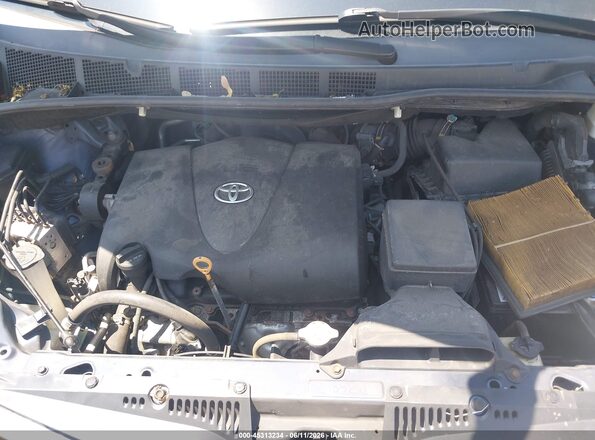 5TDJZ3DCXLS241811 2020 TOYOTA SIENNA Blue Widok z tyłu