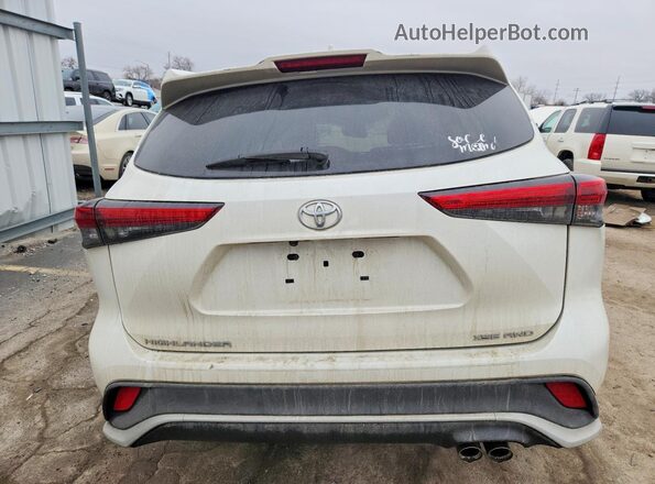 5TDJZRBH3MS132187 2021 TOYOTA HIGHLANDER White 