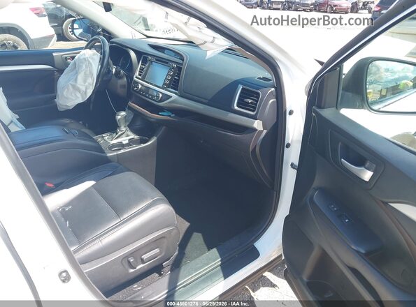 5TDJZRFH0HS368800 2017 TOYOTA HIGHLANDER White Вид салону спереду