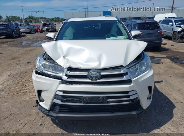 5TDJZRFH0HS368800 2017 TOYOTA HIGHLANDER White Вид щитка приладів