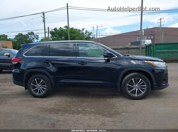 5TDJZRFH0HS475099 2017 TOYOTA HIGHLANDER Black Սալոնի հետևի տեսք