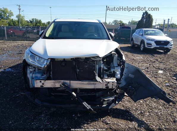 5TDJZRFH0KS576697 2019 TOYOTA HIGHLANDER White Widok wnętrza z tyłu