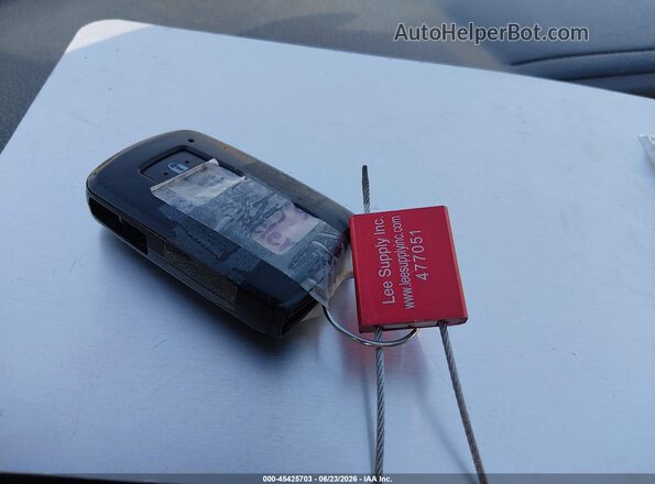 5TDJZRFH0KS576697 2019 TOYOTA HIGHLANDER White Widok deski rozdzielczej
