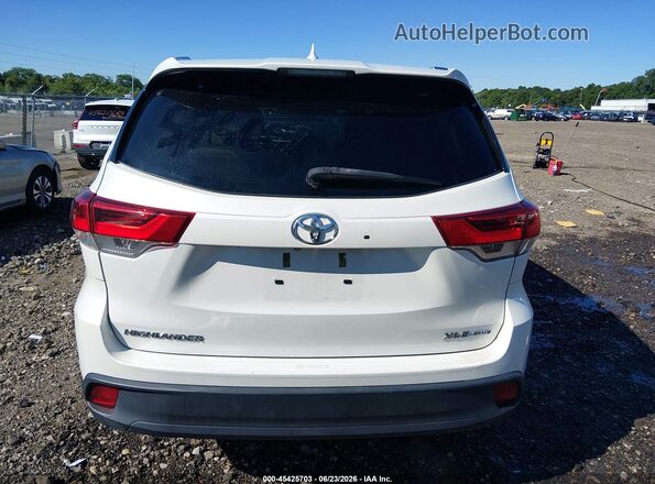 5TDJZRFH0KS576697 2019 TOYOTA HIGHLANDER White 