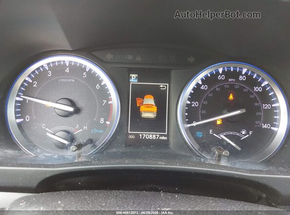 5TDJZRFH0KS600772 2019 TOYOTA HIGHLANDER Silver Вид задніх сидінь