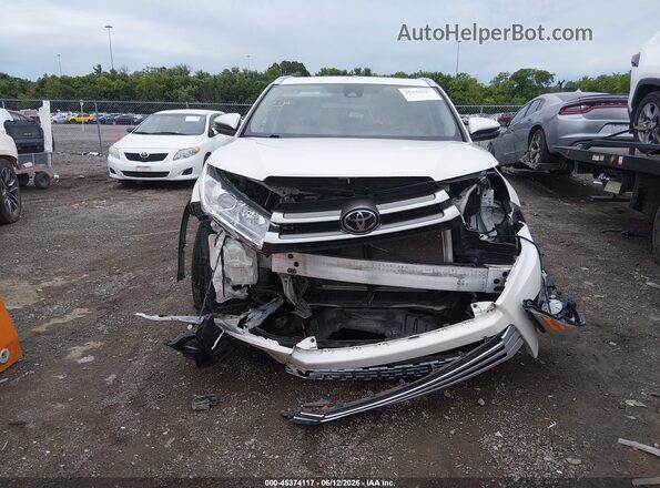 5TDJZRFH0KS619404 2019 TOYOTA HIGHLANDER White Widok z przodu