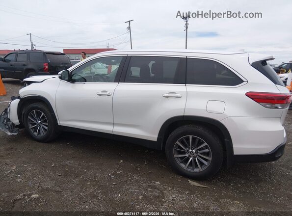 5TDJZRFH0KS619404 2019 TOYOTA HIGHLANDER White Widok wnętrza 360 stopni