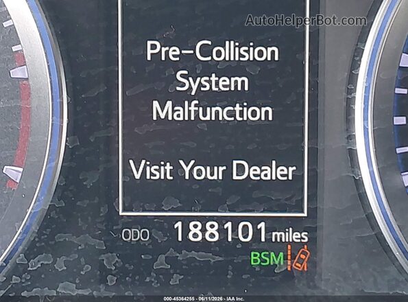 5TDJZRFH0KS993026 2019 TOYOTA HIGHLANDER Silver 
