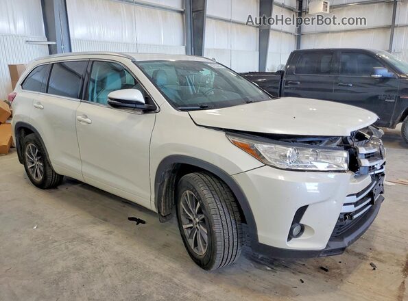 5TDJZRFH1HS519305 2017 TOYOTA HIGHLANDER White Передня права чверть