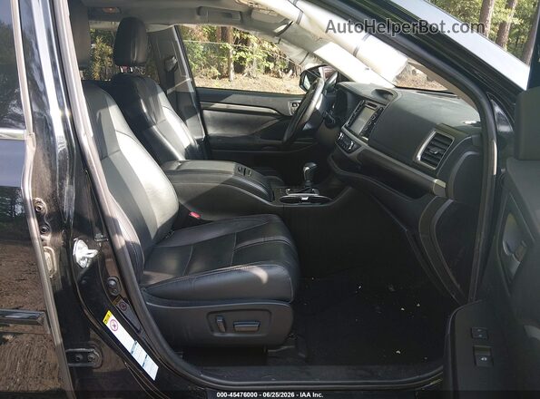 5TDJZRFH1JS550396 2018 TOYOTA HIGHLANDER Black Front interior view