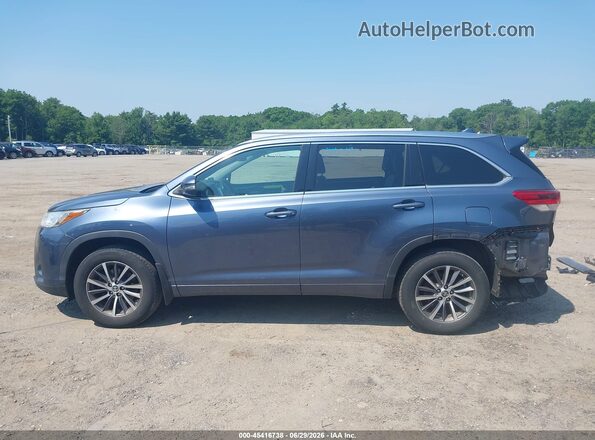 5TDJZRFH1JS817942 2018 TOYOTA HIGHLANDER Gray 