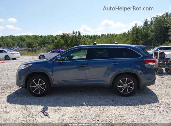5TDJZRFH2HS406429 2017 TOYOTA HIGHLANDER Blue Панорамний вид салону 360°