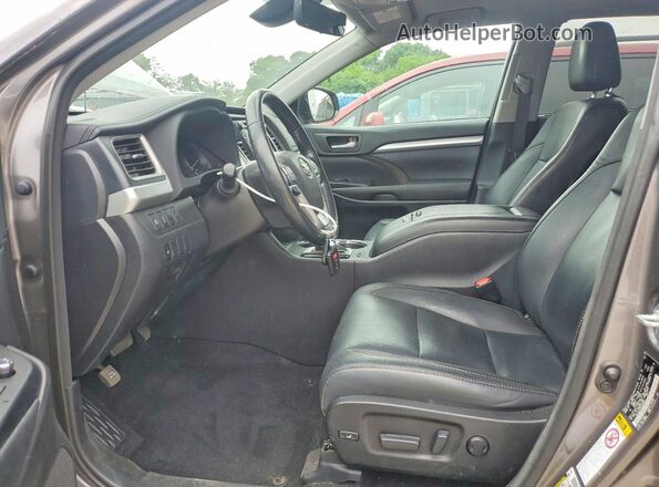 5TDJZRFH2HS456991 2017 TOYOTA HIGHLANDER Silver Vista interior delantera
