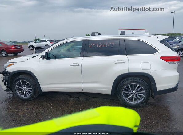 5TDJZRFH2HS515716 2017 TOYOTA HIGHLANDER Белый 