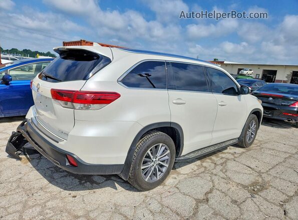 5TDJZRFH2JS543117 2018 TOYOTA HIGHLANDER White Tył prawy