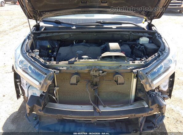 5TDJZRFH2JS553825 2018 TOYOTA HIGHLANDER Black Widok z tyłu