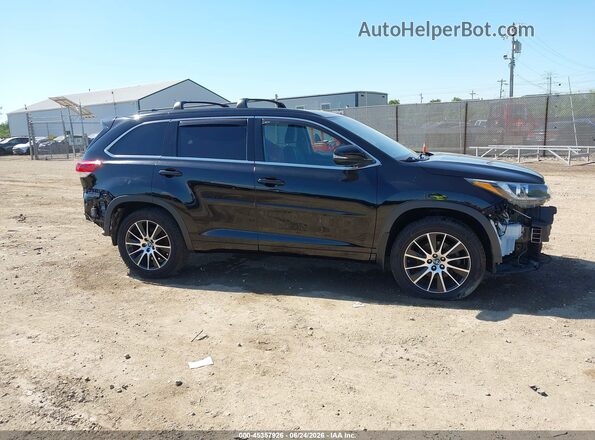 5TDJZRFH2JS553825 2018 TOYOTA HIGHLANDER Black Widok wnętrza 360 stopni