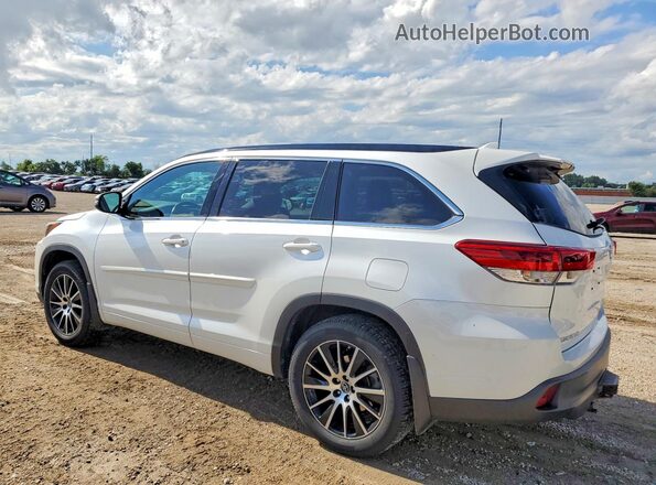 5TDJZRFH2JS813592 2018 TOYOTA HIGHLANDER White Rear left
