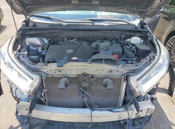 5TDJZRFH2KS562834 2019 TOYOTA HIGHLANDER Gray Engine compartment view